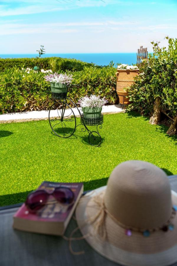 Fnk Apartments With Sea View Agia Pelagia Exterior foto